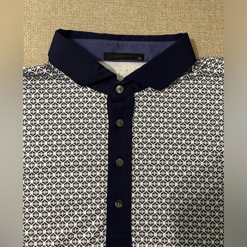 Greyson XL polo - Landings Club, Savannah, GA. Mind condition!